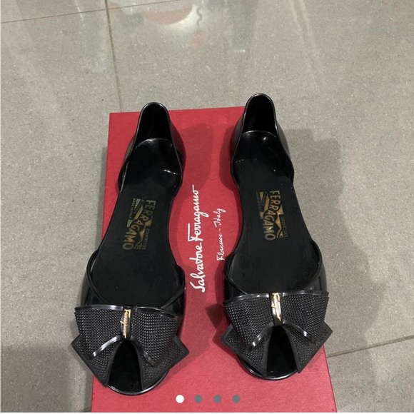 New As✨ Salvatore Ferragamo Jelly Flats - Authentic❣️Peep toe -signature bow🖤 - Picture 7 of 8